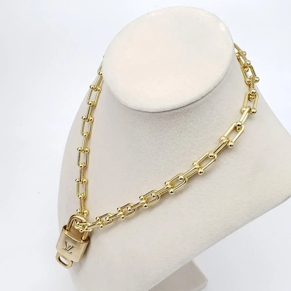Authentic Louis Vuitton Gold Padlock with Unbranded Gold plated Chain - Picture 1 of 8